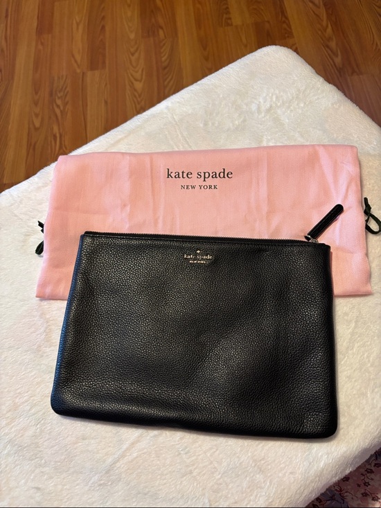 kate spade Handbags - kate spade Black Pebbled Leather Zip Pouch